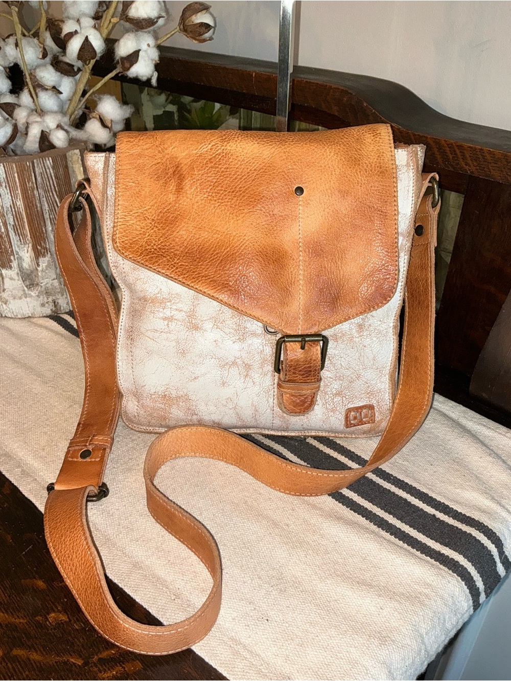 Bed Stu Leather Venice Beach Crossbody Nectar Tan Rustic Retail $240